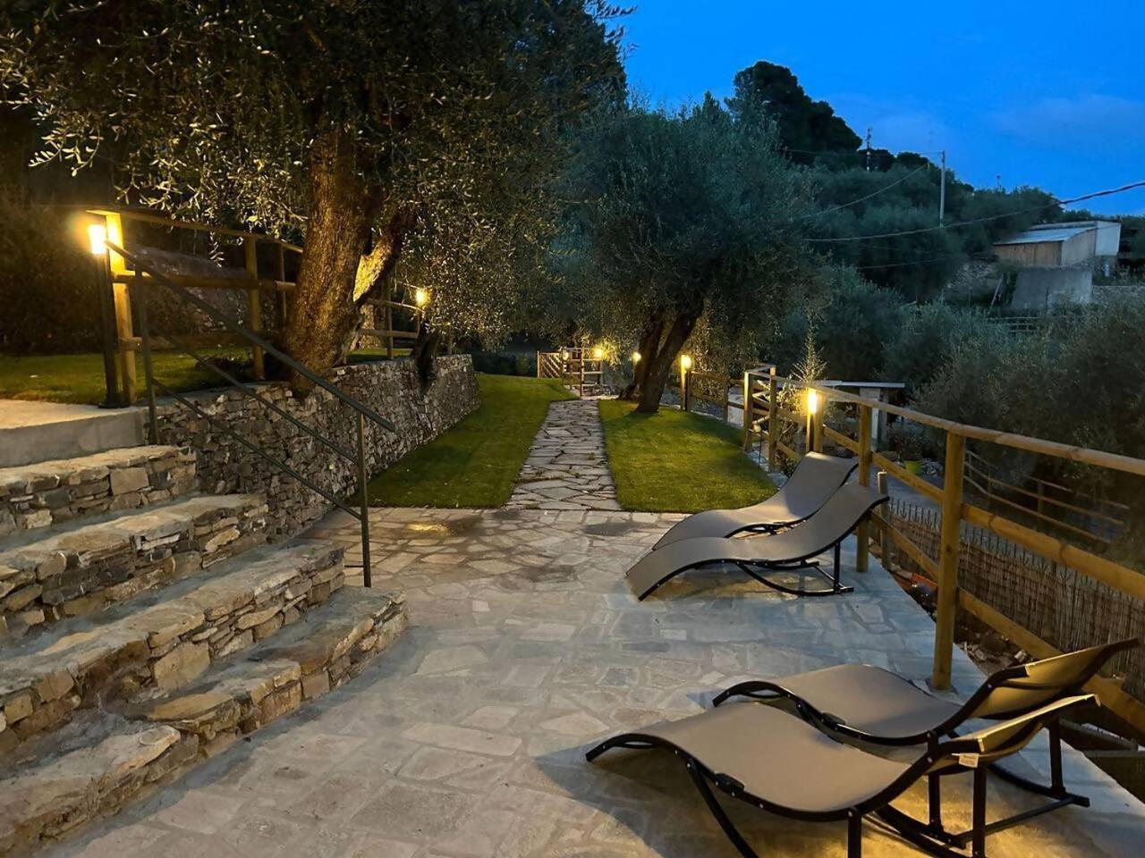 Appartamento Alba Dachi Farm Andora ภายนอก รูปภาพ